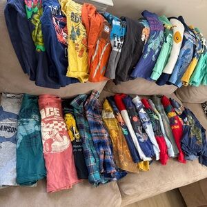 Lot of 29 long sleeve Colorful Graphic T-Shirts Collection size 3t for boys